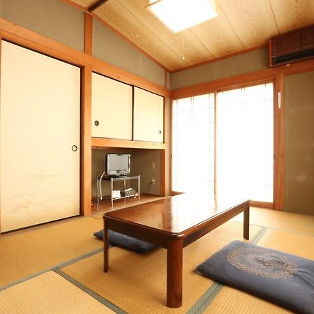 Miyakonojō 汤之元温泉传统日式旅馆酒店 外观 照片