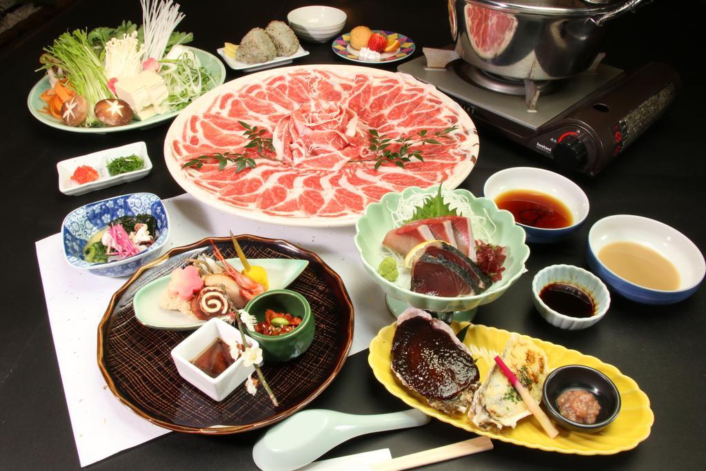 Miyakonojō 汤之元温泉传统日式旅馆酒店 外观 照片